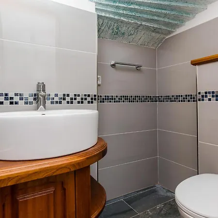 In Holiday home Zaton (Dubrovnik-Neretva)