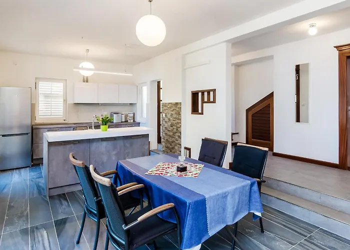 Ferienhaus Awesome In Zaton (Dubrovnik-Neretva)