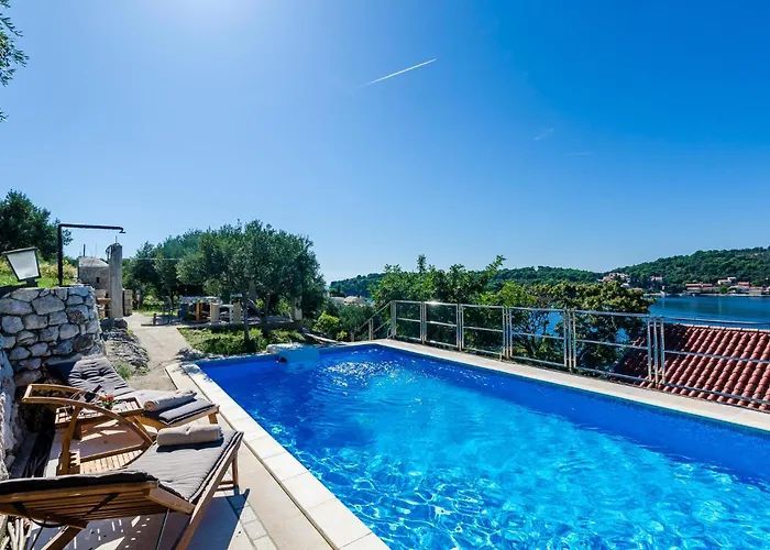 Holiday home Awesome In *