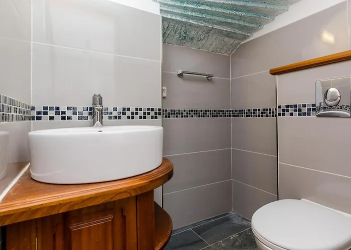 Awesome In Holiday home Zaton (Dubrovnik-Neretva)